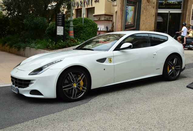 Ferrari FF