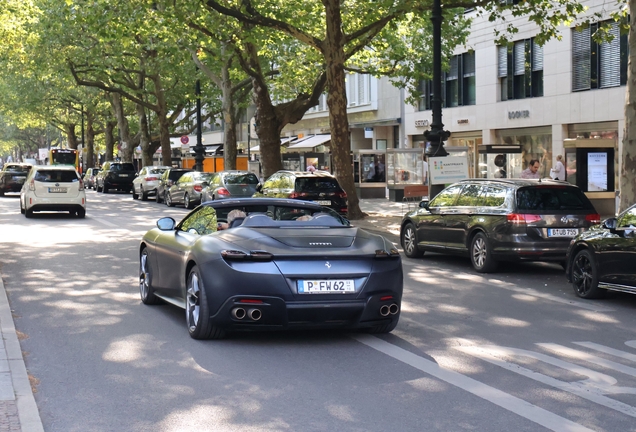 Ferrari Roma Spider