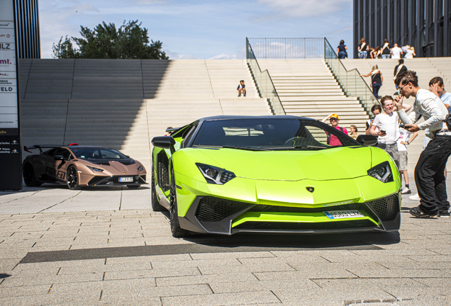 Lamborghini Aventador LP750-4 SuperVeloce