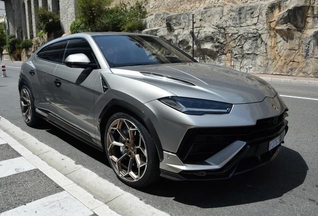 Lamborghini Urus Performante