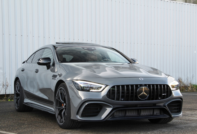 Mercedes-AMG GT 63 S X290