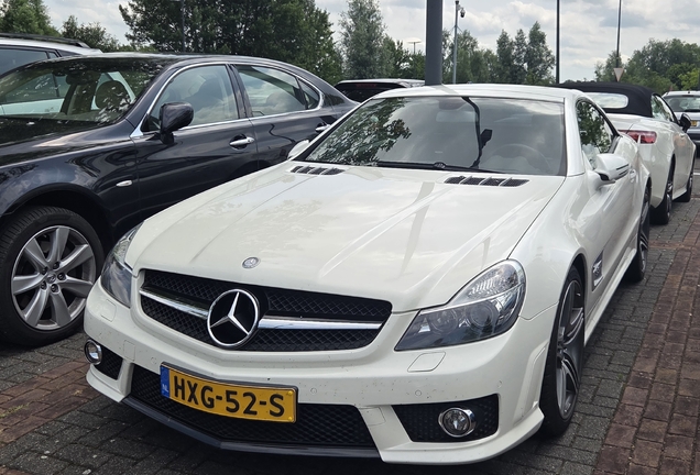 Mercedes-Benz SL 63 AMG