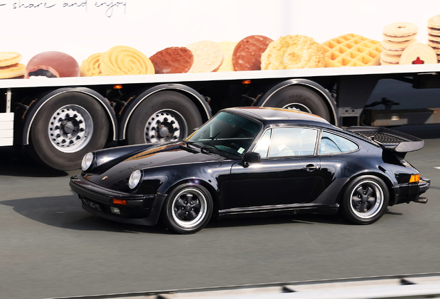 Porsche 930 Turbo