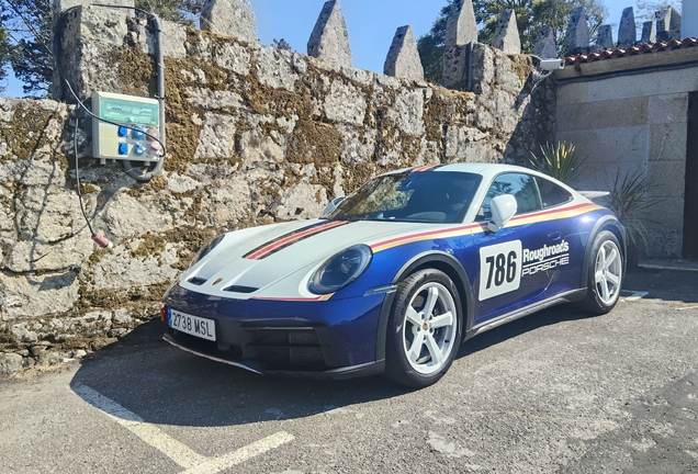 Porsche 992 Dakar