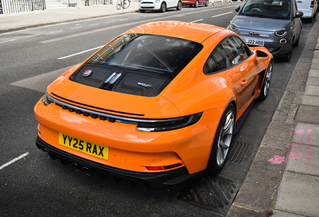 Porsche 992 S/T