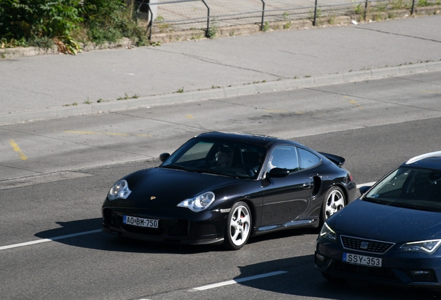 Porsche 996 Turbo