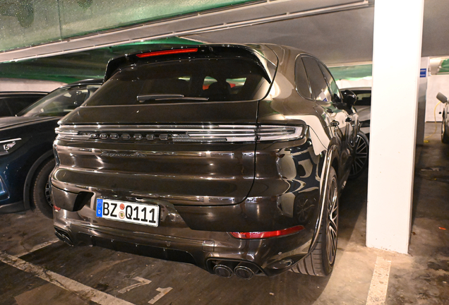 Porsche 9YA Cayenne GTS MkII