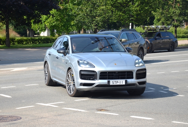 Porsche Cayenne Coupé Turbo S E-Hybrid