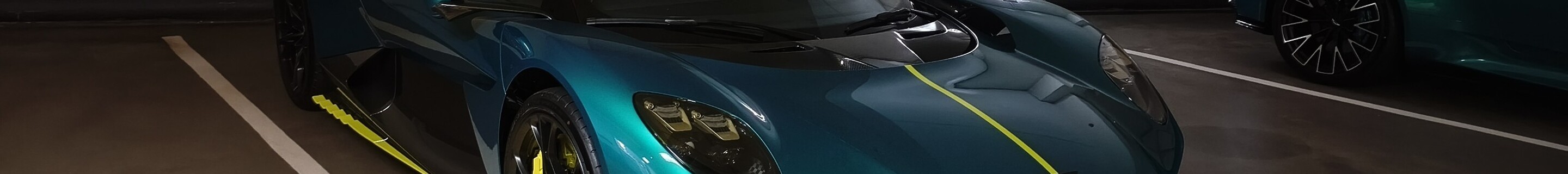 Aston Martin Valhalla