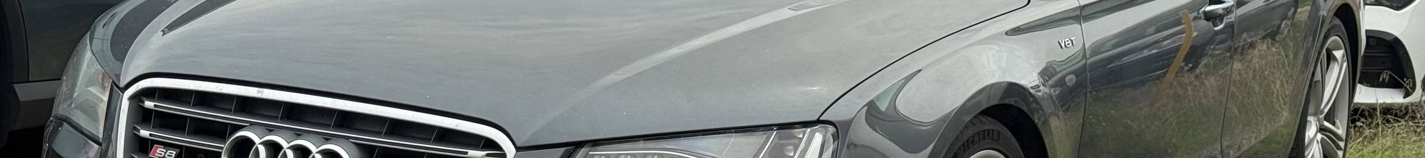Audi S8 D4