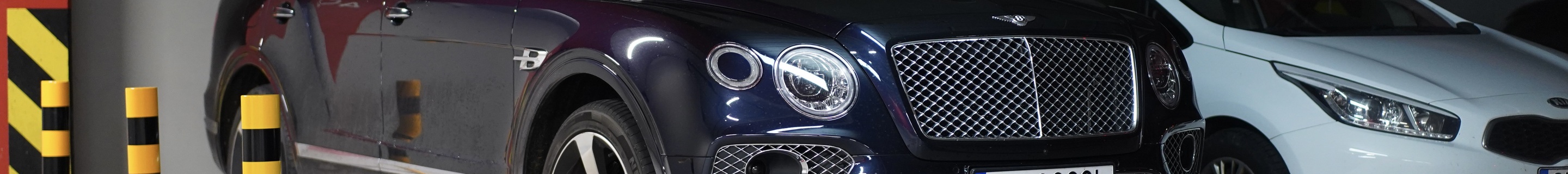 Bentley Bentayga V8