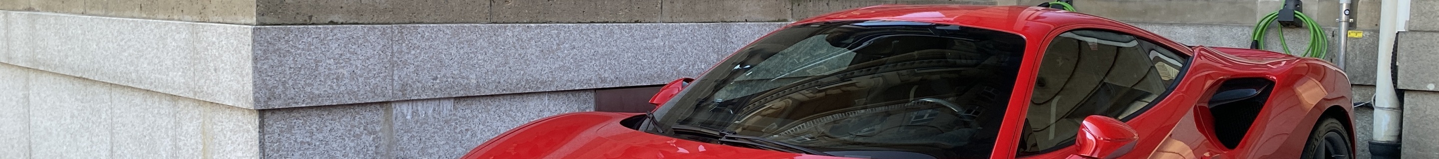 Ferrari F8 Tributo