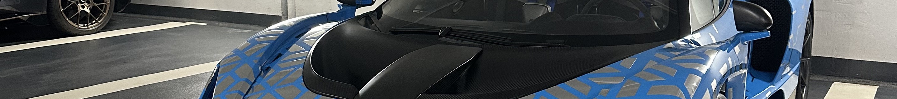 McLaren Senna