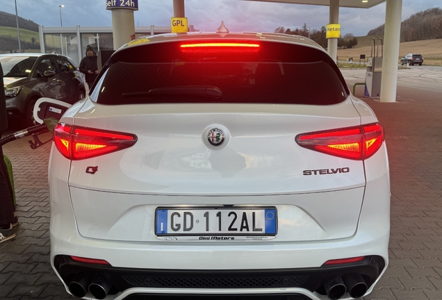 Alfa Romeo Stelvio Quadrifoglio 2020