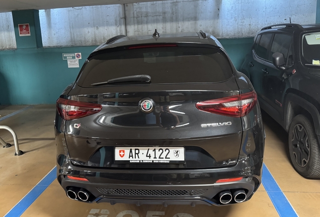 Alfa Romeo Stelvio Quadrifoglio