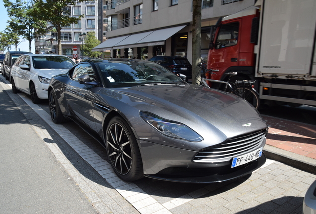 Aston Martin DB11