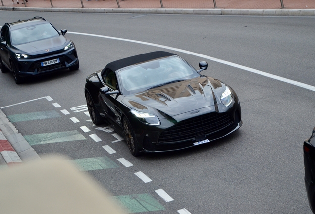 Aston Martin DB12 Volante