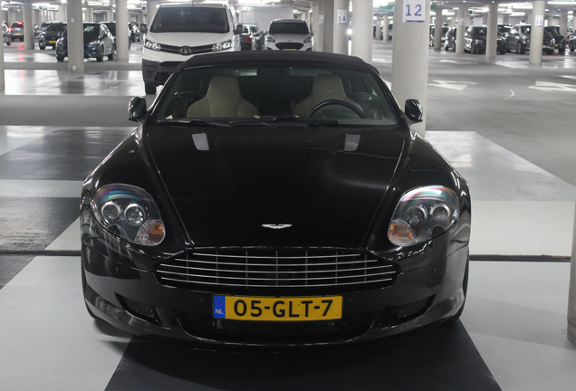 Aston Martin DB9 Volante