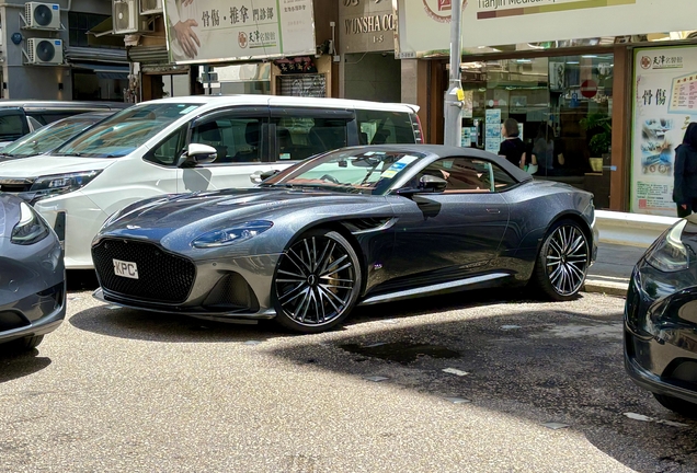 Aston Martin DBS Superleggera Volante