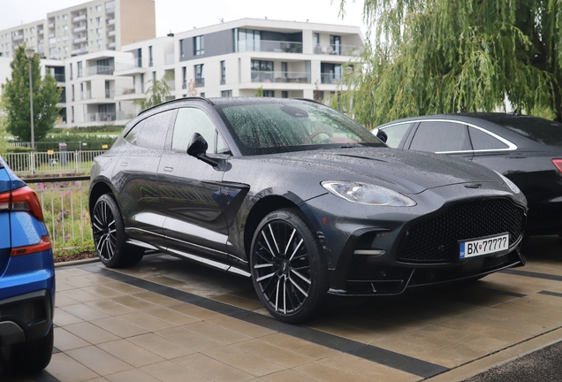 Aston Martin DBX S
