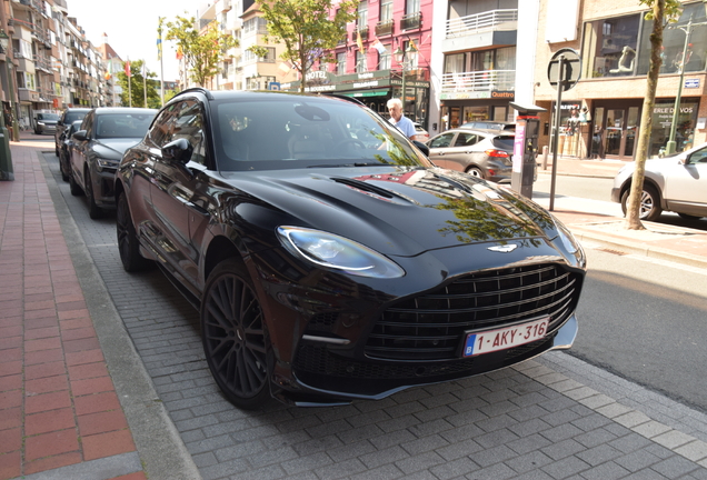 Aston Martin DBX707