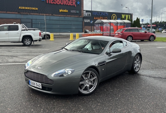 Aston Martin V8 Vantage