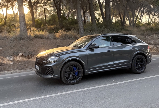 Audi RS Q8 2024
