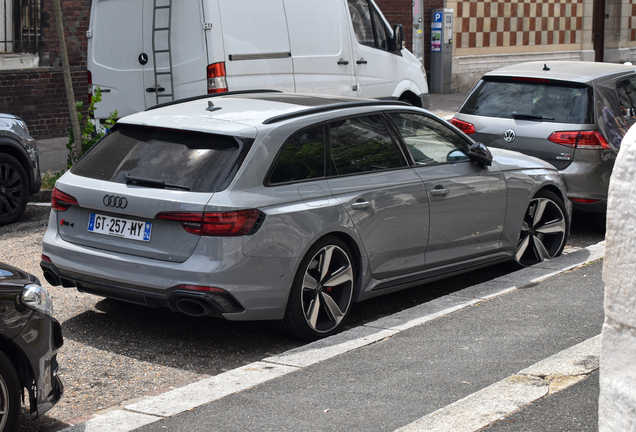 Audi RS4 Avant B9