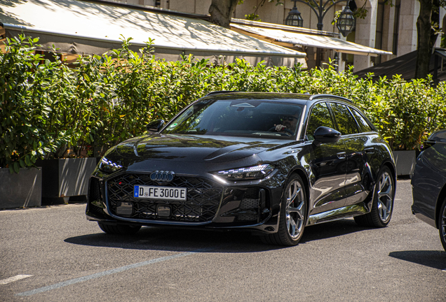 Audi RS5 Avant B10