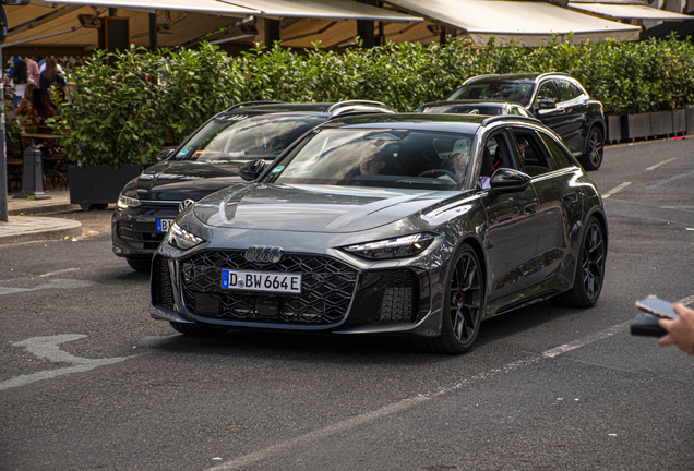 Audi RS5 Avant B10