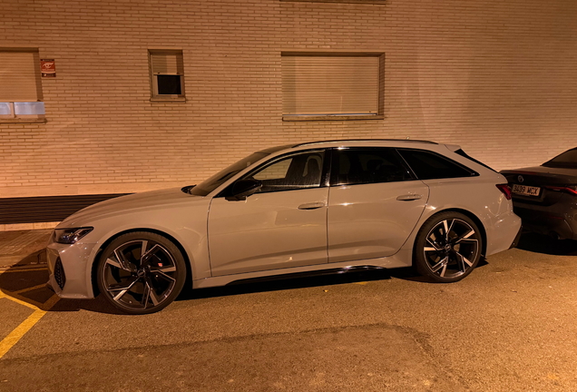 Audi RS6 Avant C8