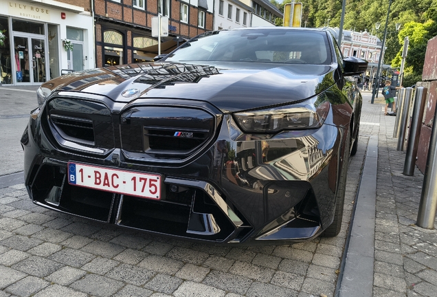 BMW M5 G90