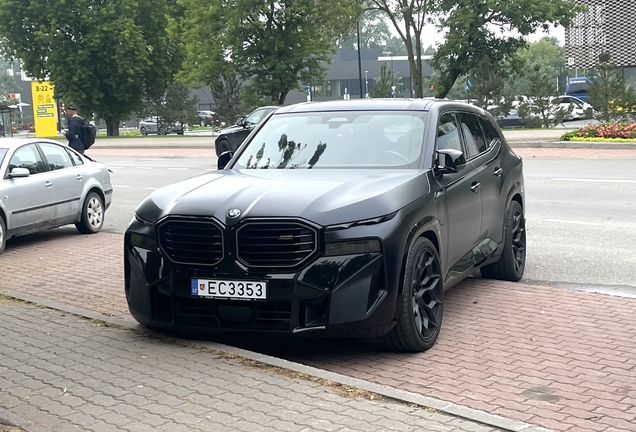 BMW XM G09