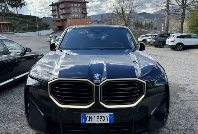 BMW XM G09