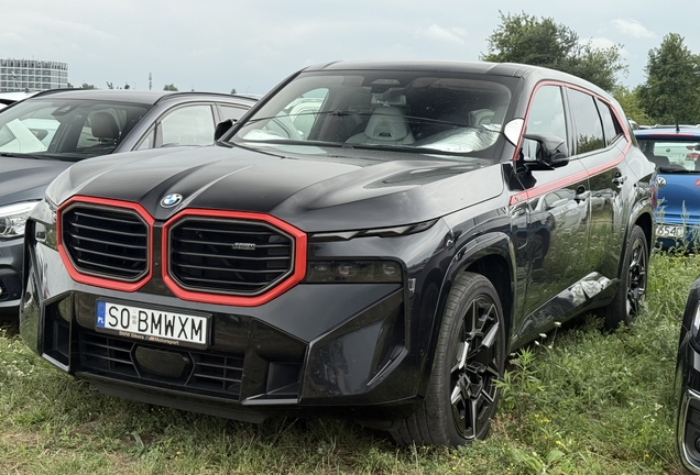 BMW XM G09