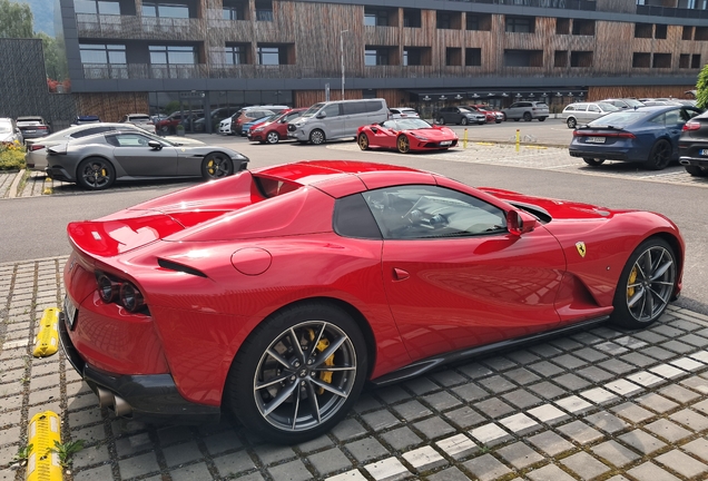 Ferrari 812 GTS