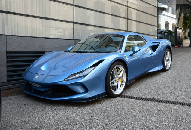 Ferrari F8 Spider