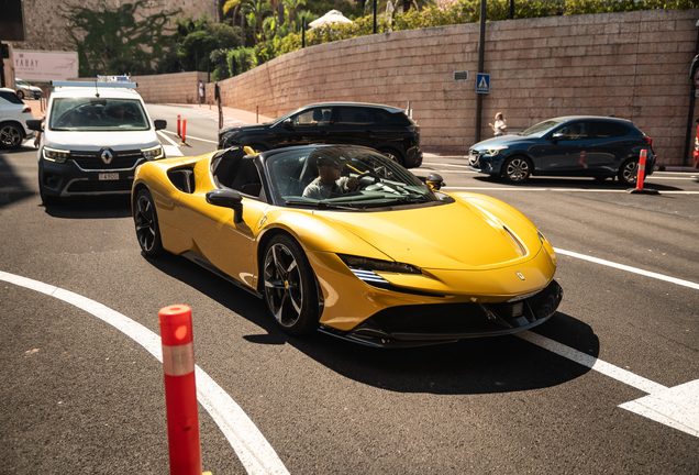 Ferrari SF90 Spider