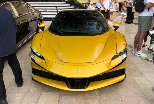 Ferrari SF90 Spider