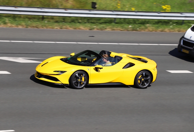 Ferrari SF90 Spider