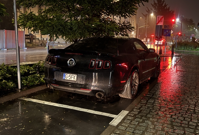 Ford Mustang GT 2013