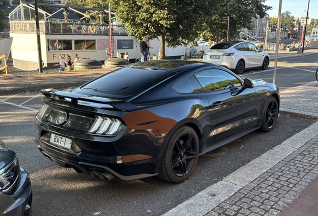 Ford Mustang GT 2015