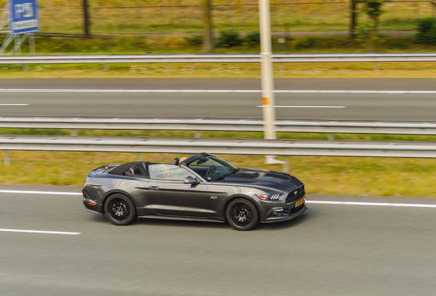 Ford Mustang GT Convertible 2015