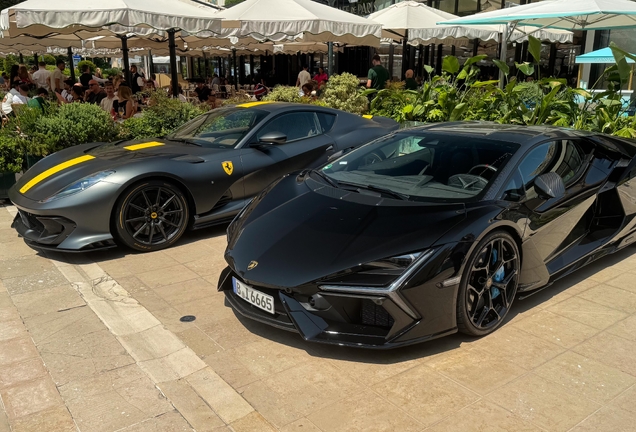 Lamborghini Revuelto
