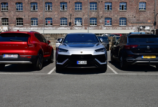 Lamborghini Urus Performante