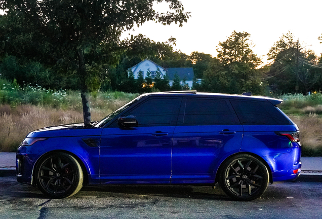 Land Rover Range Rover Sport SVR 2018 Carbon Edition