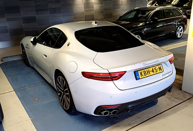Maserati GranTurismo Modena
