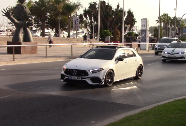 Mercedes-AMG A 45 S W177