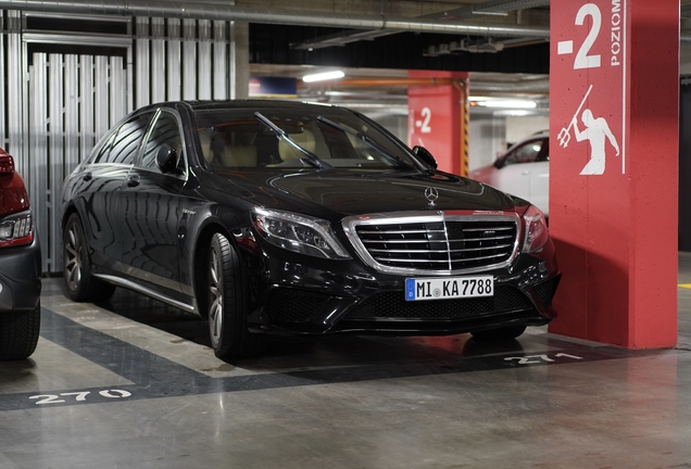 Mercedes-AMG S 63 V222