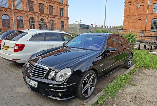 Mercedes-Benz E 63 AMG
